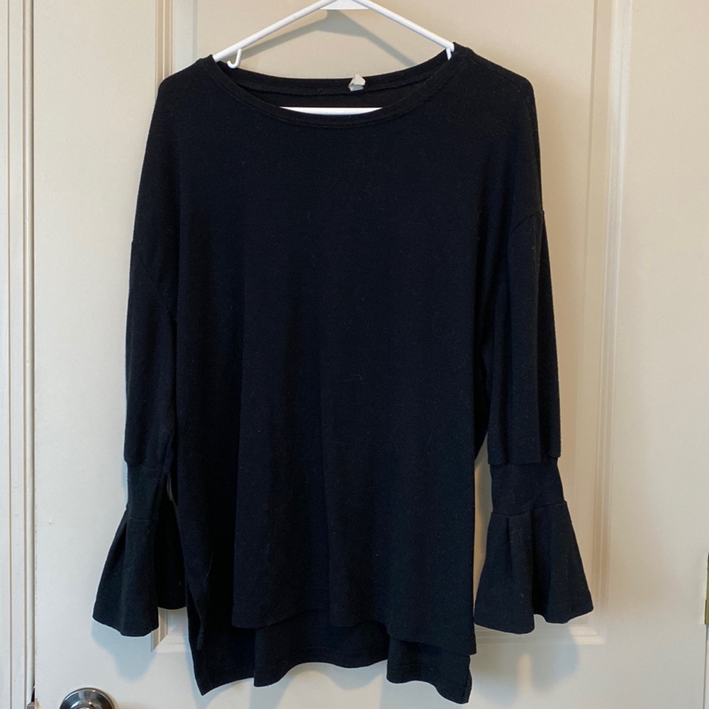 Pink Blush Maternity black long sleeve shirt